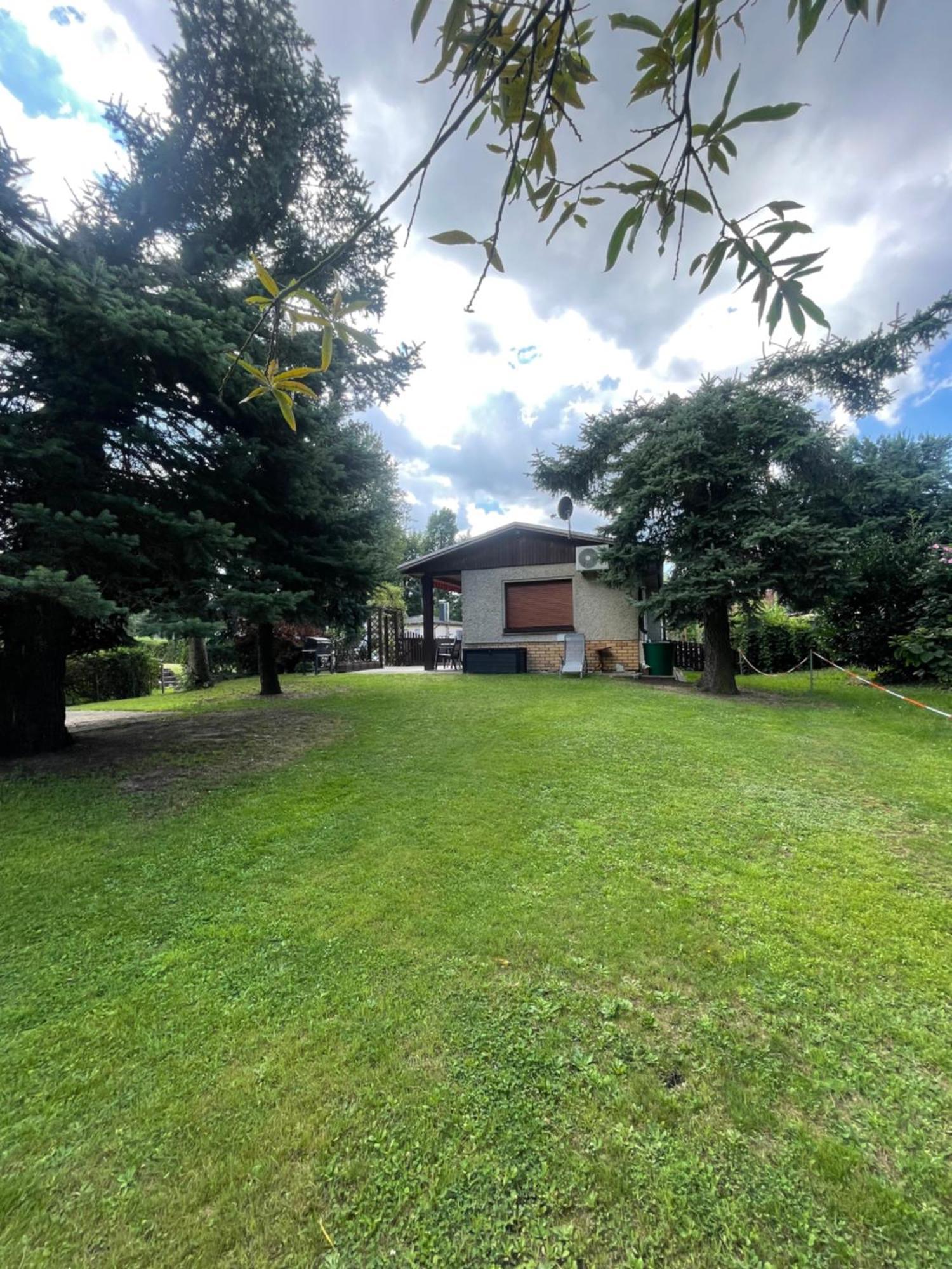 Villa Gruener Bungalow Am Kiebitzsee Falkenburg Exterior foto